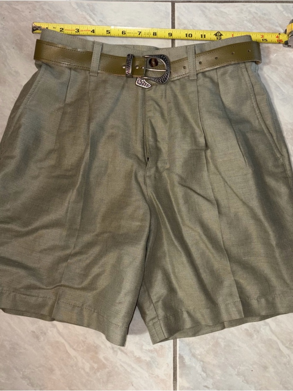 Women’s Vintage Small/Medium Linen Cotton Light Green High Waisted Belted Shorts